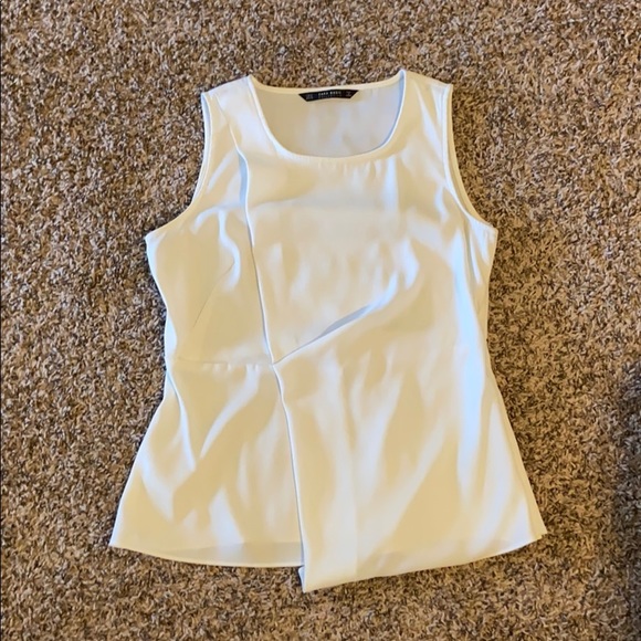 White Top - Picture 1 of 5